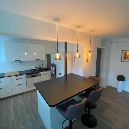 Moderne 2-Zimmer-Wohnung Mit Garten Hannover Exterior photo