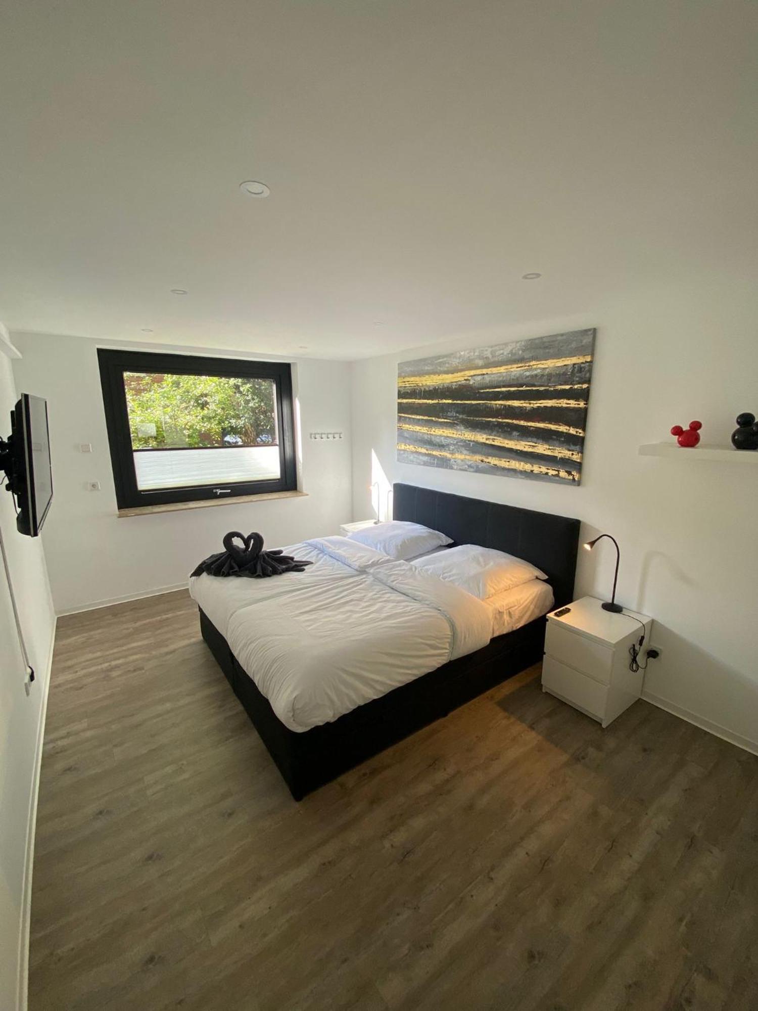 Moderne 2-zimmer-wohnung Mit Garten